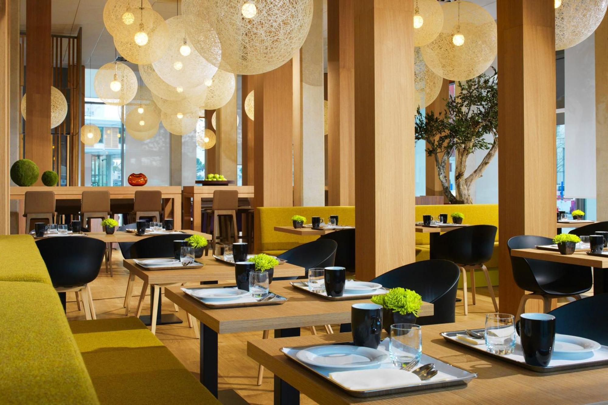 Courtyard By Marriott Montpellier Ξενοδοχείο Εξωτερικό φωτογραφία
