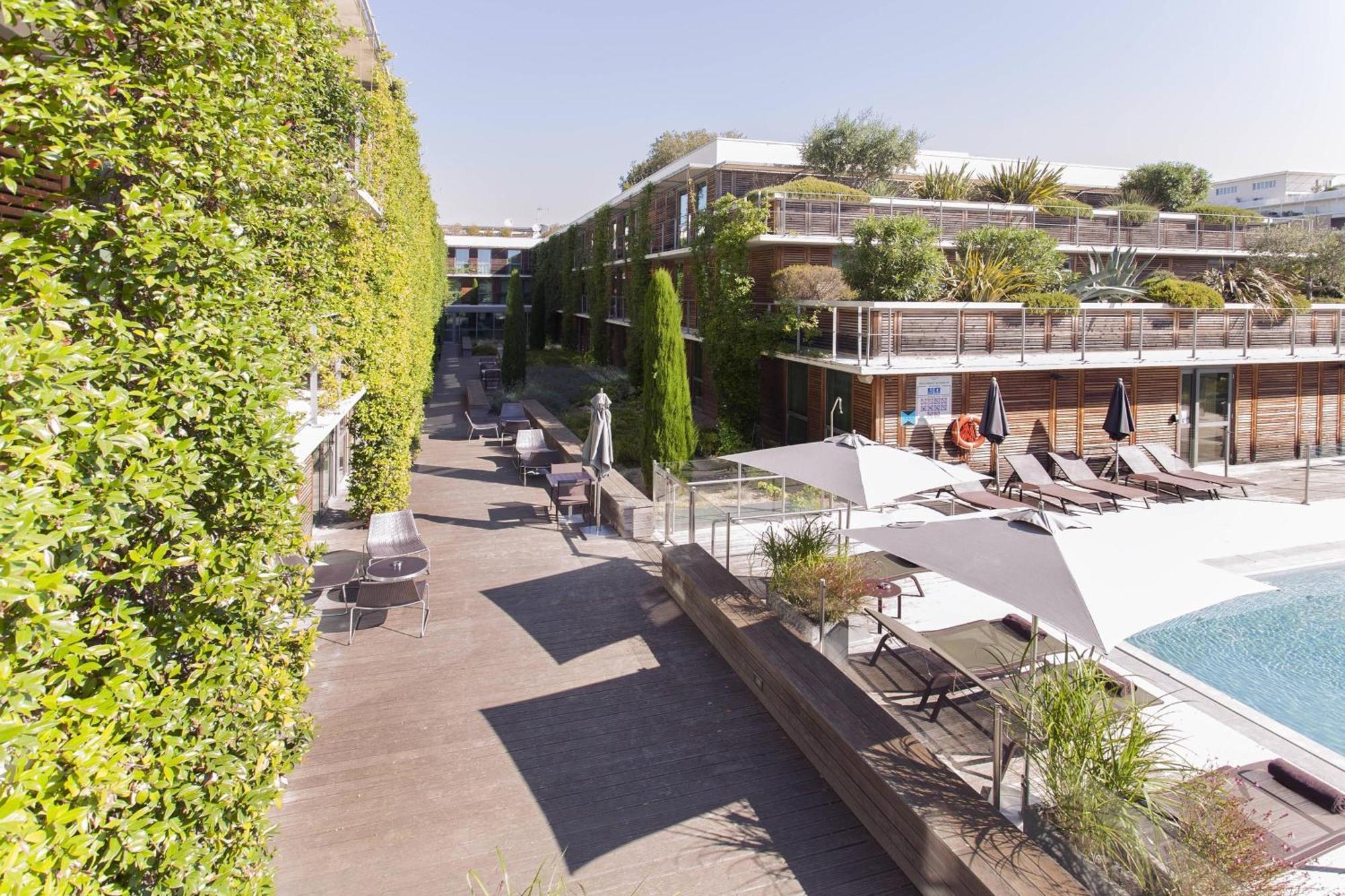Courtyard By Marriott Montpellier Ξενοδοχείο Εξωτερικό φωτογραφία